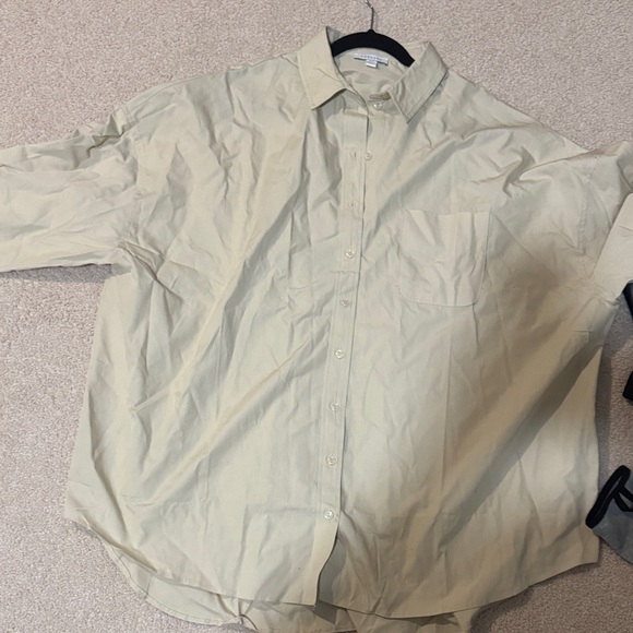 Topshop women’s Beige Button Down Shirt - Picture 2 of 5